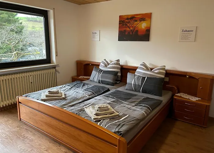 Ferien- Und Monteurwohnung Zum Waldblick Апартаменты
